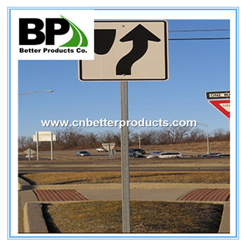 Support design for US traffic sign posts