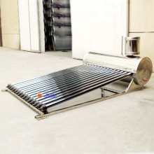 Pressurized solar water heating geyser