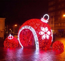 LED Lighted Christmas Balls - Outdoor Sphere Lights