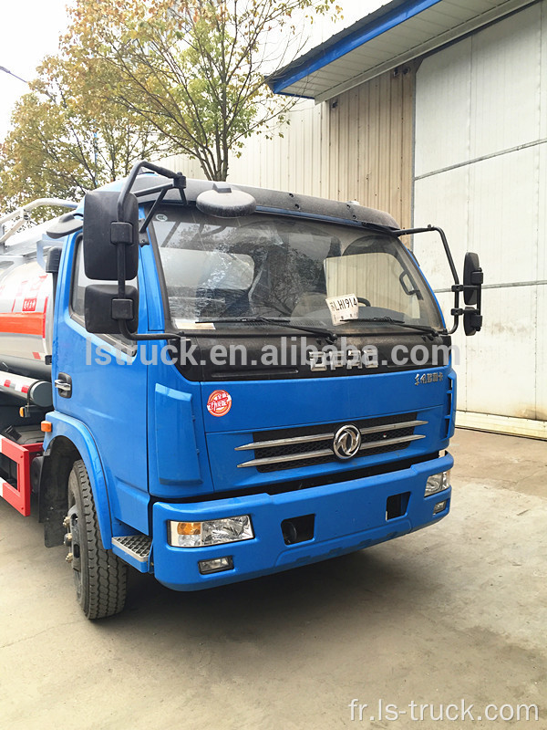 Camion distributeur de carburant diesel 5000 litres