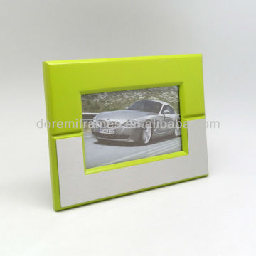 Beautiful and cheap wood photo frame for decoration