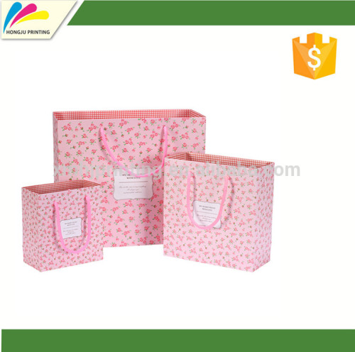 2016 New design colored paper bag manufactured in China