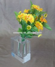 Pop acrylic cube vase