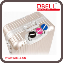 2016 New Design Customized Metal Hangtag