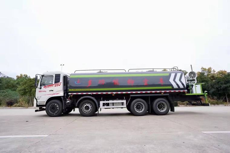 Africa Hot Sale 8x4 30000L Truck Carrier Truck