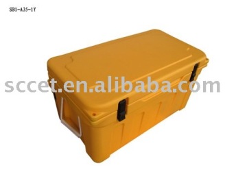 ice box / plastic cooler box / cooler