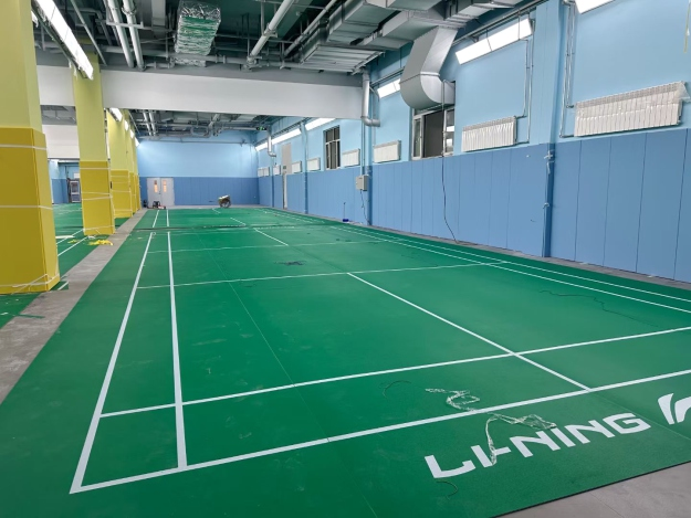 High Elastic backstop padding
