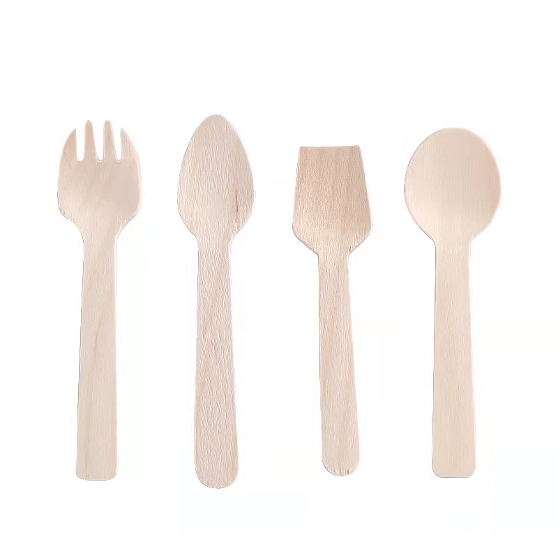 Wooden cutlery 