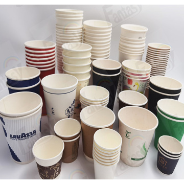 Disposable double wall paper coffee cup na may lids.