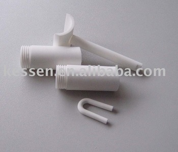 Alumina crucible part