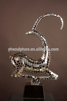 Metal indoor decorative statue