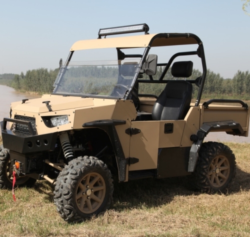 700cc de tração nas quatro rodas UTV / ATV