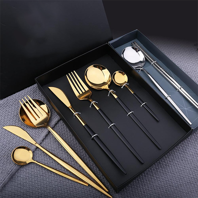 Машина для нанесения покрытия на мебель в ванной комнате Bathroom hardware coating machine for furniture