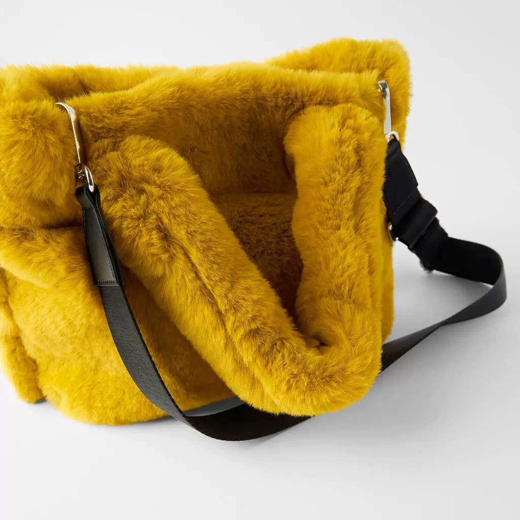 Zara′s Same Fur Bag Rabbit Faux Fur Handbag Winter Shoulder Bag