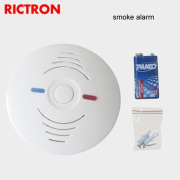 Smoke Alarm/Detector with Photoelectric Sensor and LED Operating Indicator