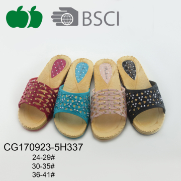 Cheap Hot Sale Woman Plastic Slipper