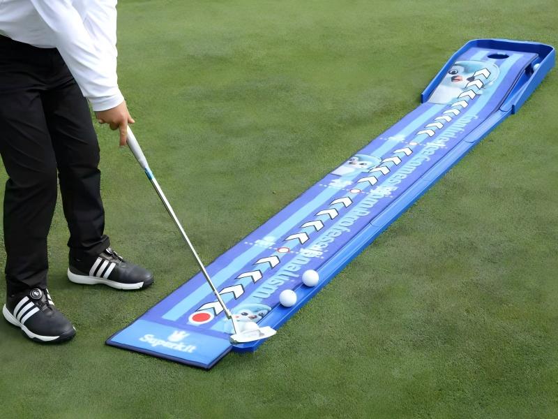 GREARTH Alfombra de putting de 3 hoyos con retorno automático de bola