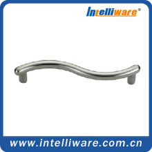Brushed Nickel Curved Drawer Handle Art.3K1047