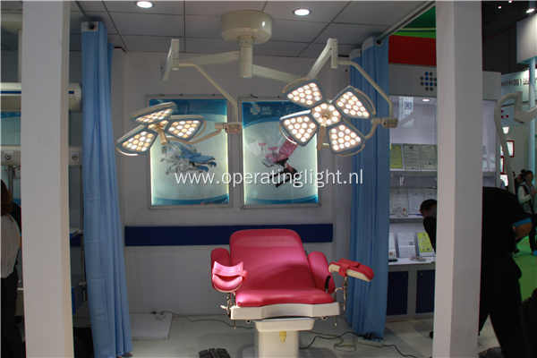 Color temp adjustment ceiling led operation lamps