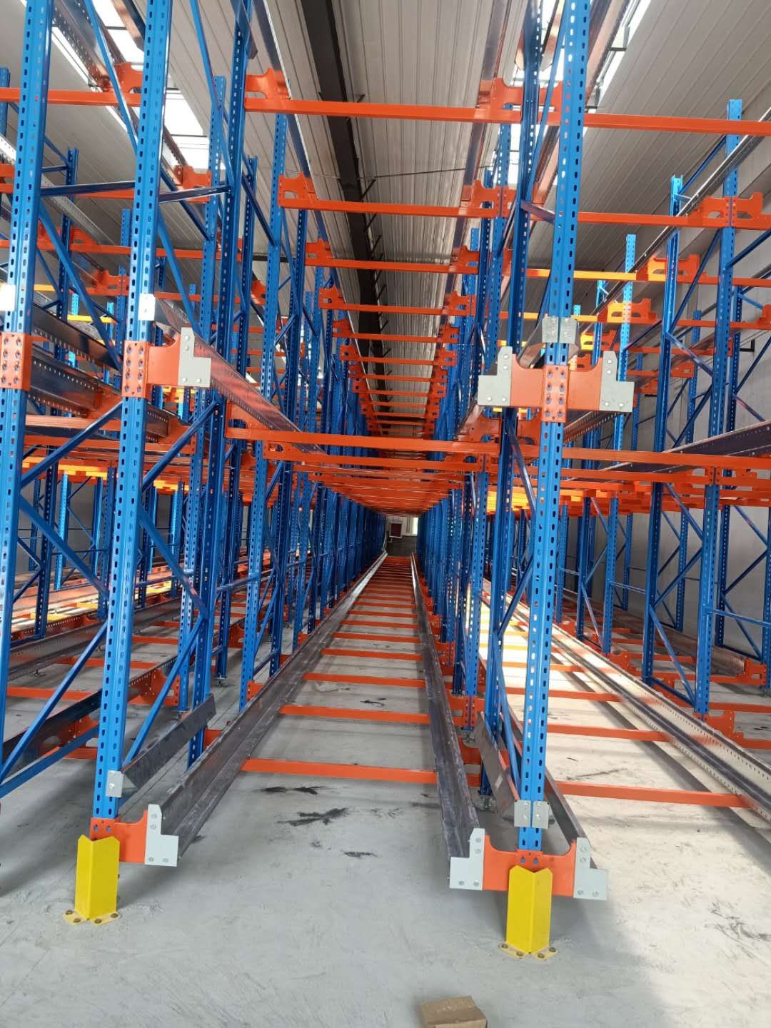 shuttle racking 