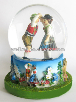polyresin water globe,polystone snow globe
