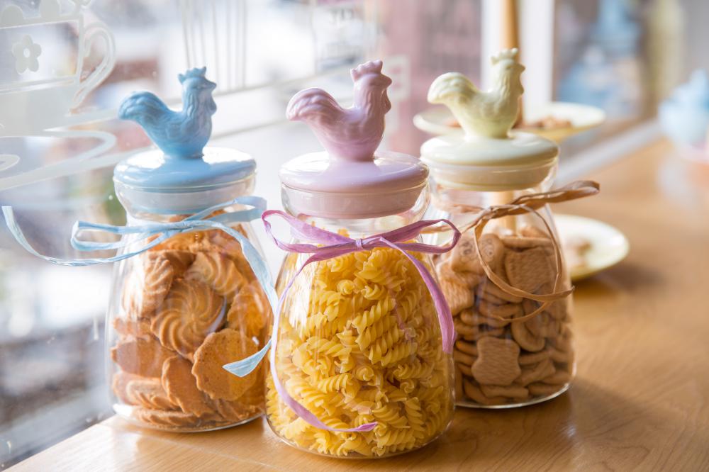 Glass Cookie Jar With Ceramic Lid Cork