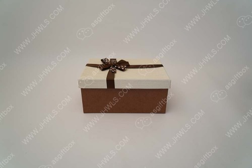 Ribbon bow candy box