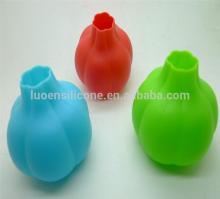 Promotional gift silicone peel the garlic garlic peeler device oem