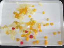 canned fruit cocktails in syrup