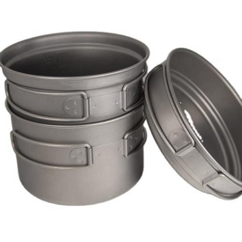 Outdoor-Tasse aus reinem Titan