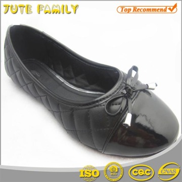 Pictures of latest black flat shoes for women 2015