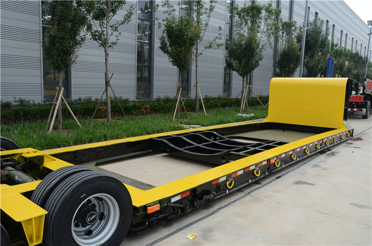 Mesin berat 13m low bed / lowbed semi trailer