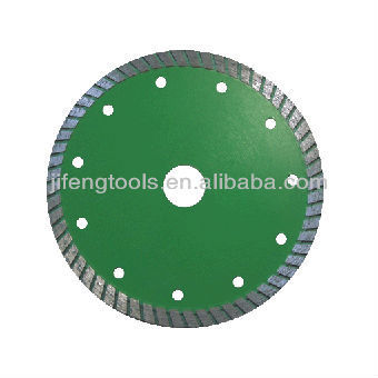 Turbo saw blade for cutting stone