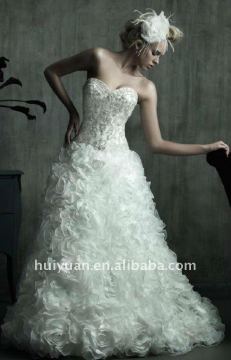 white beaded organza ball gown sleeveless formal dress
