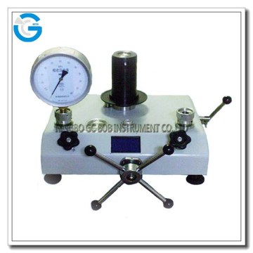 Piston dead weight tester