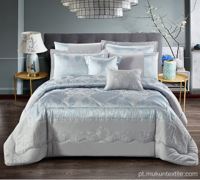 Family Chemical Fibra Quilt Luxury Set