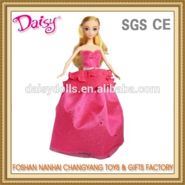 stylish high quality plastic girl dolls clothing