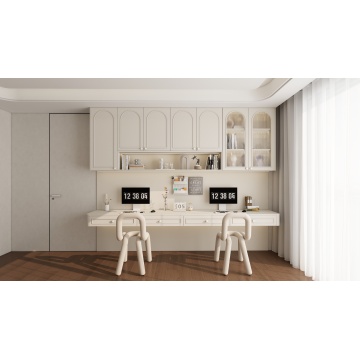 Маленький рабочий стол в стиле французского