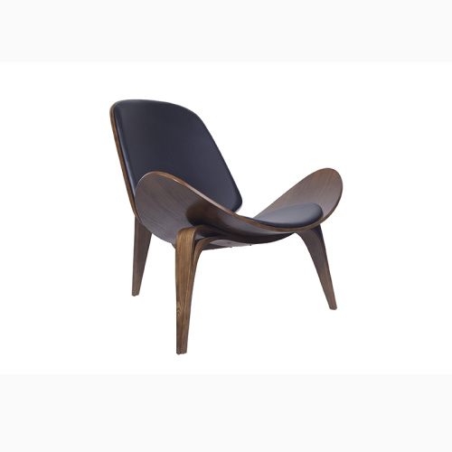 Classic CH07 Shell Leather Lounge Chair Replica