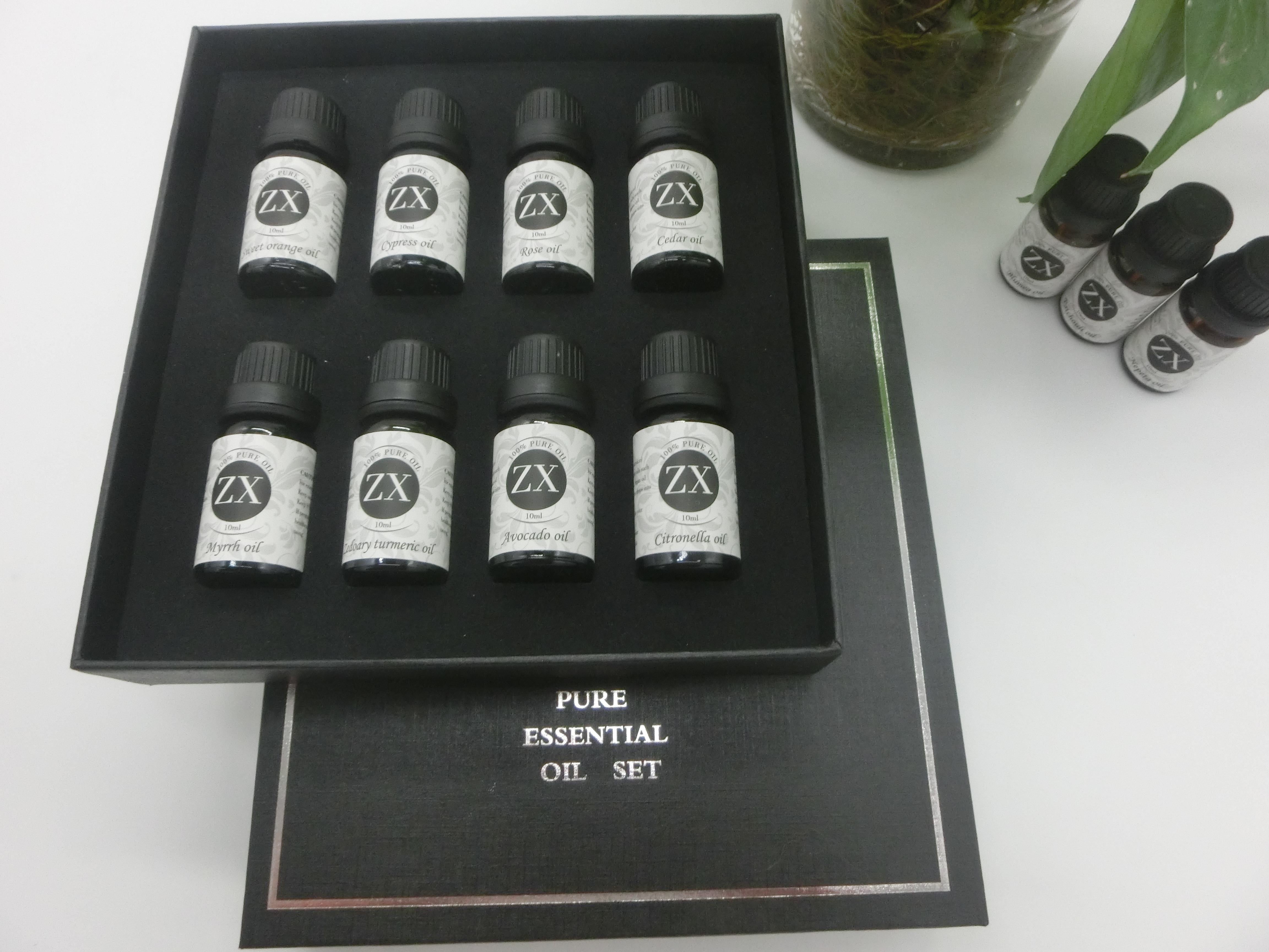 Private label logo essential oil gift set