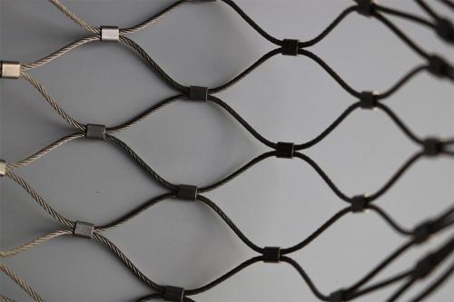 WOVEN TYPE FLEXIBLE STAINLESS STEEL CABLE MESH