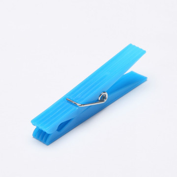 Plastic clothes pegs;Pastic clothespins;Plastic clips