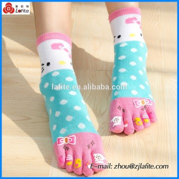 fashion women five toe socks,cotton five toe socks,lovely cartoon girl five toe socks