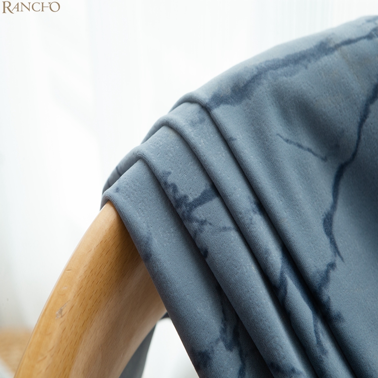 New design luxury embossing heavy curtain velvet curtains for the living room