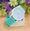 युवा लड़कियों लड़कों सिलिकॉन कलाई घड़ी wristwatch