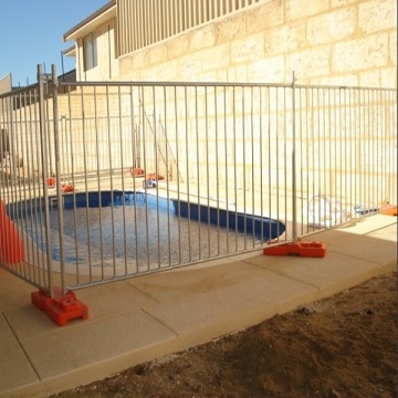 Temporary swimming pool fencing/ pool safety fence