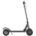 Scooter eléctrico gris con autoequilibrio con ruedas de 8.5 &quot;