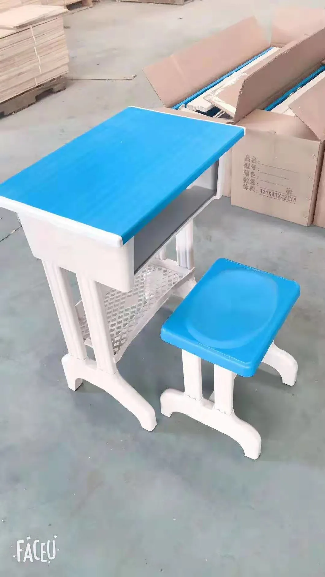 Good Quality Desk and Chair for Students in School