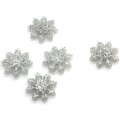 100τεμ Ρητίνη Χριστούγεννα Glitter Snowflake Flat Back Cabochons Χειμερινές χειροτεχνίες για DIY Scrapbooking