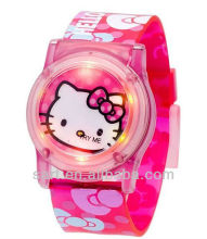 2013 cool cheap fashion flashing light watch